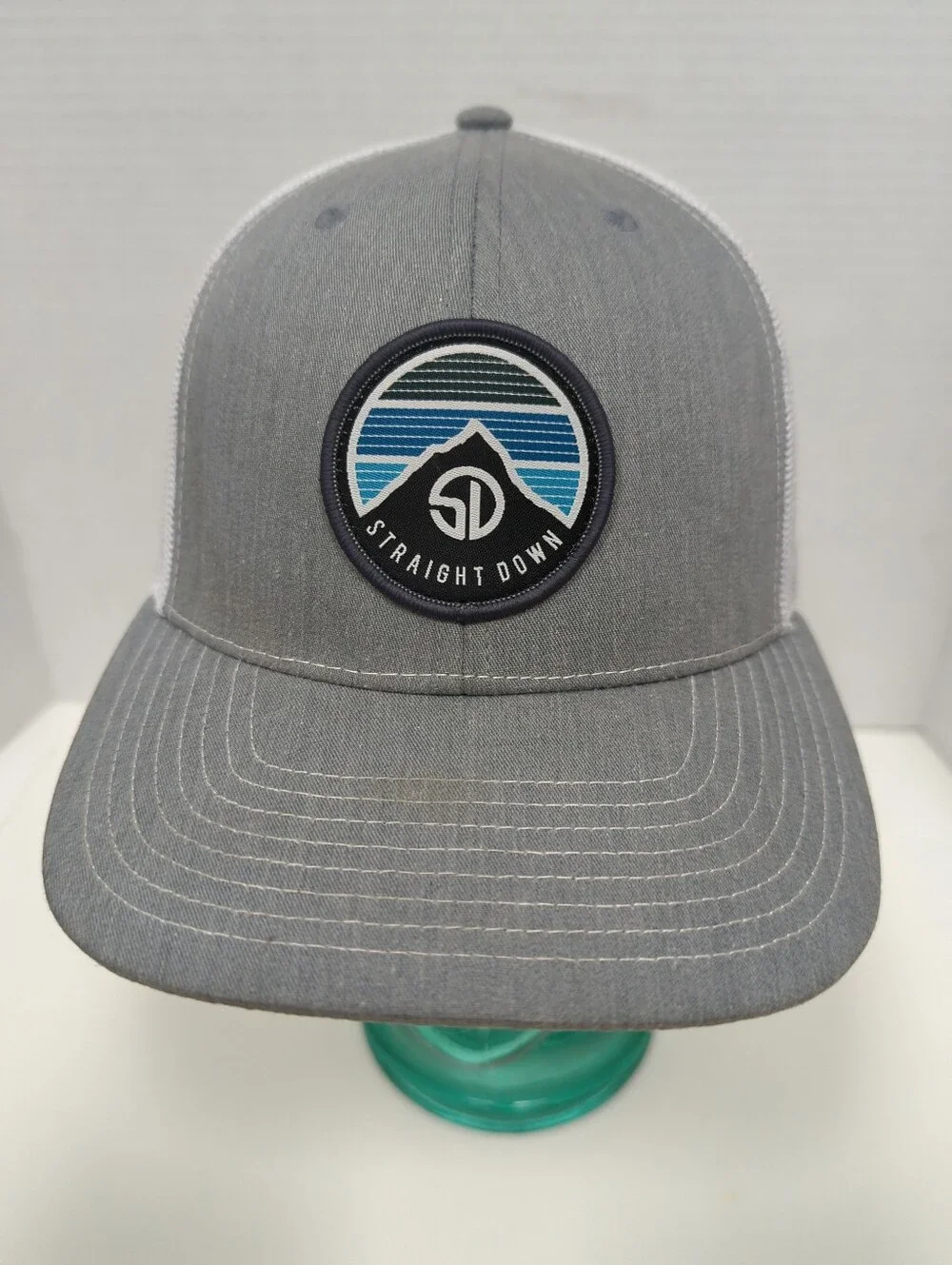 Straight Down Landscape 2 Golf Cap Adjustable Snap Back Mesh Gray White One Sz